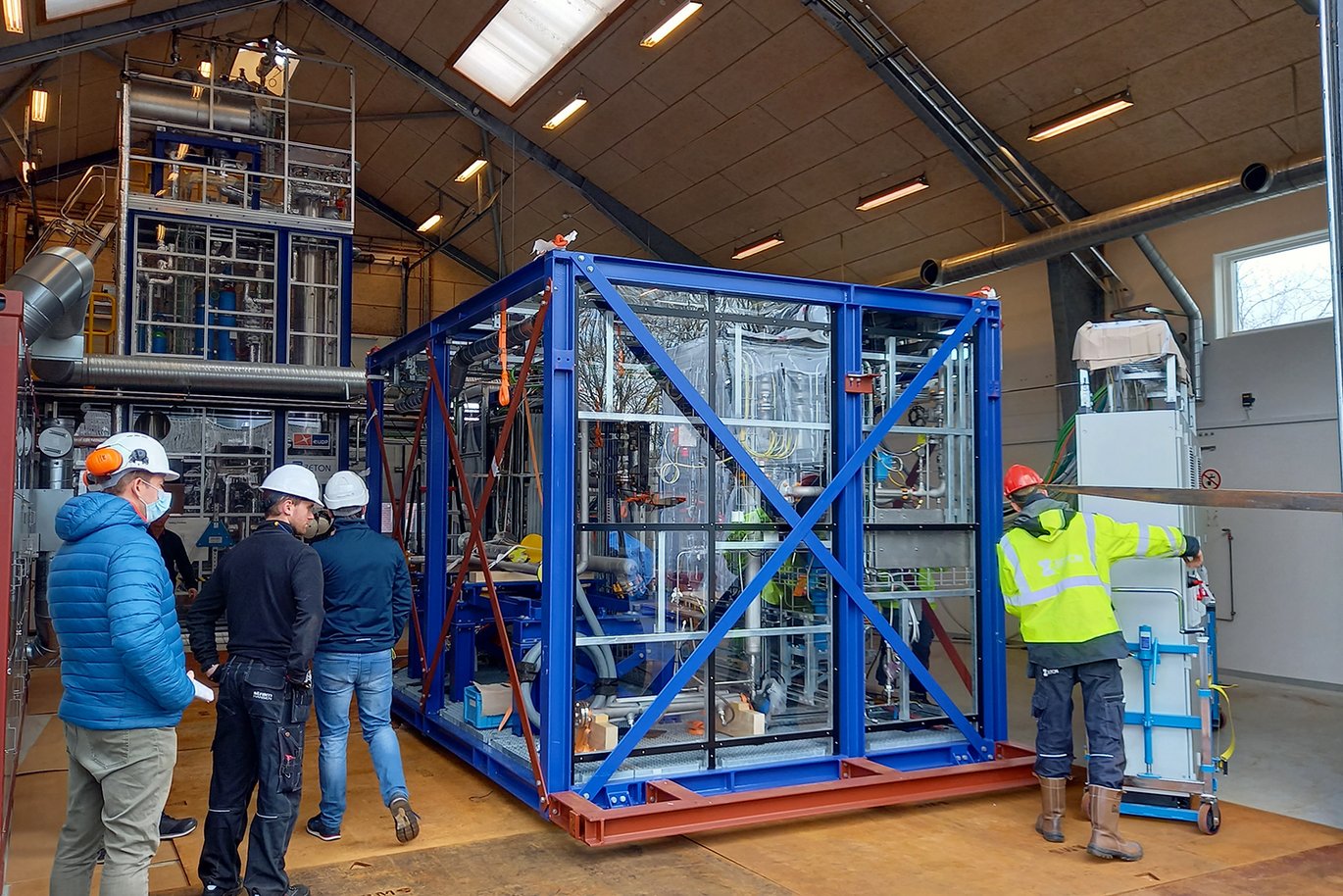 Demoanlægget bliver her installeret som del i Aarhus Universitets energiforskningsanlæg i Foulum. Foto: Thomas Lundgaard.